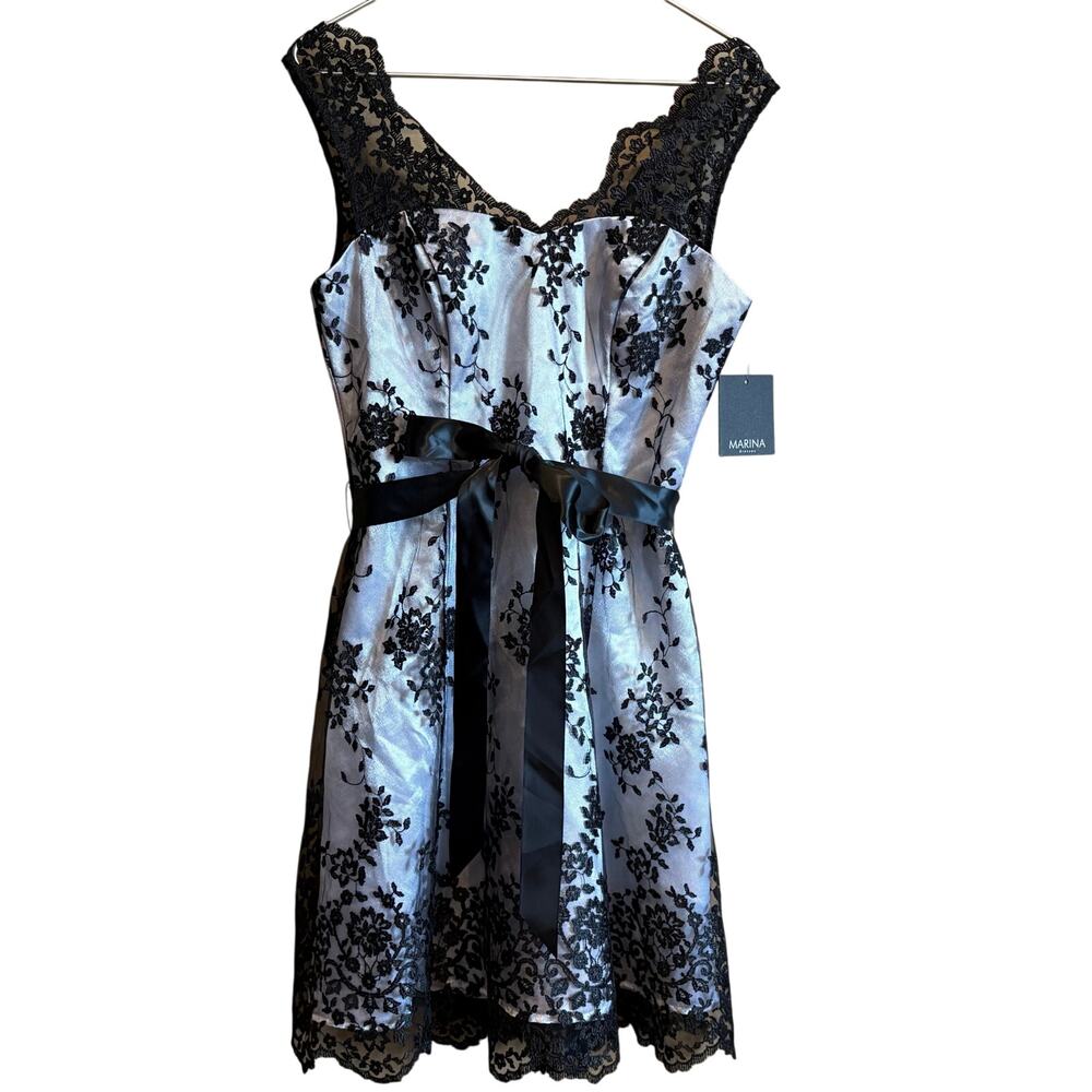 Marina Beaded V-Neck Gown Prom/Formal Black Floral Lace  Dress Size 8 NWT